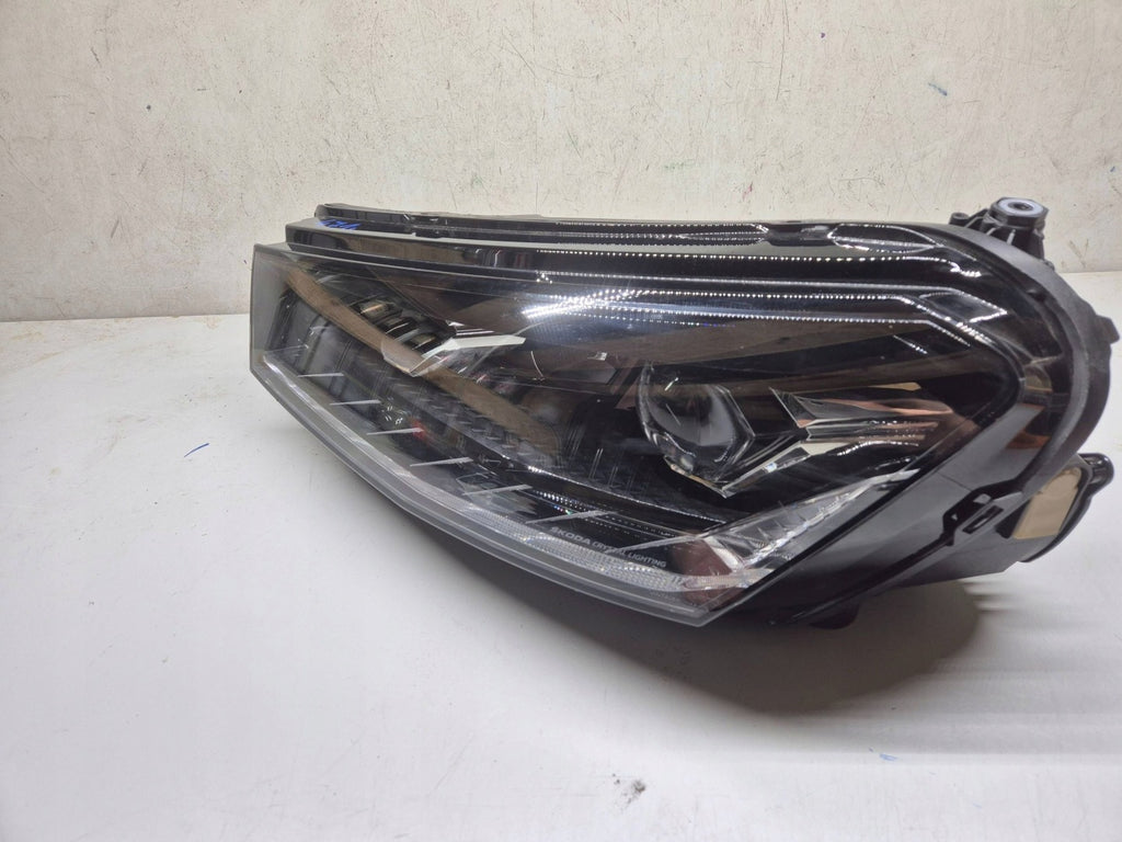 Frontscheinwerfer Skoda Fabia IV 6VB941015B Full LED Links Headlight SCH8455972270bj