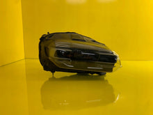 Laden Sie das Bild in den Galerie-Viewer, Frontscheinwerfer Porsche Taycan 9J1941032E LED Rechts Scheinwerfer Headlight SCH2336005571bp