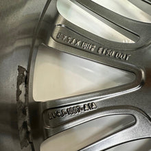 Laden Sie das Bild in den Galerie-Viewer, 1x Alufelge 18 Zoll 7.5&quot; 5x108 50ET LV4J-1007-A1A Ford Rim Wheel