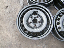Laden Sie das Bild in den Galerie-Viewer, 4x Alufelge 15 Zoll 6.0" 5x112 47ET Silber VW Caddy V Golf III Jetta VI Touran FEL2458192249il