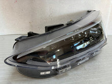 Laden Sie das Bild in den Galerie-Viewer, Frontscheinwerfer Ford Focus NX7B-13E017-AG Full LED Links Headlight SCH3991634459gf