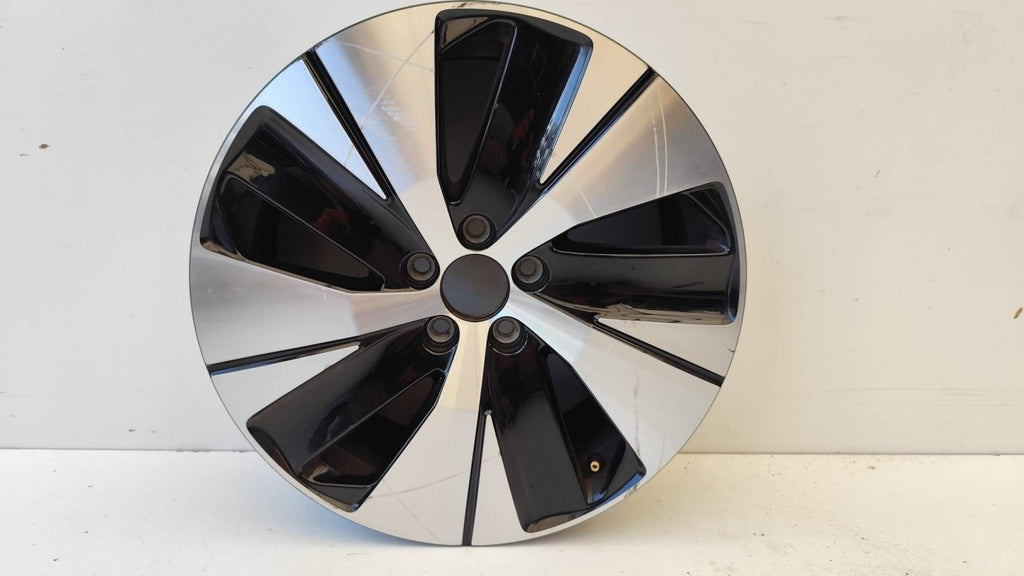 1x Alufelge 18 Zoll 50 5ET 31680403 Volvo Xc40 Rim Wheel FEL6746723994yx
