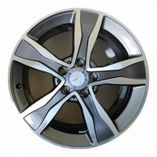 Laden Sie das Bild in den Galerie-Viewer, 1x Alufelge 17 Zoll 7.0&quot; 5x112 48,5ET Graphit A205401800 Mercedes-Benz C205