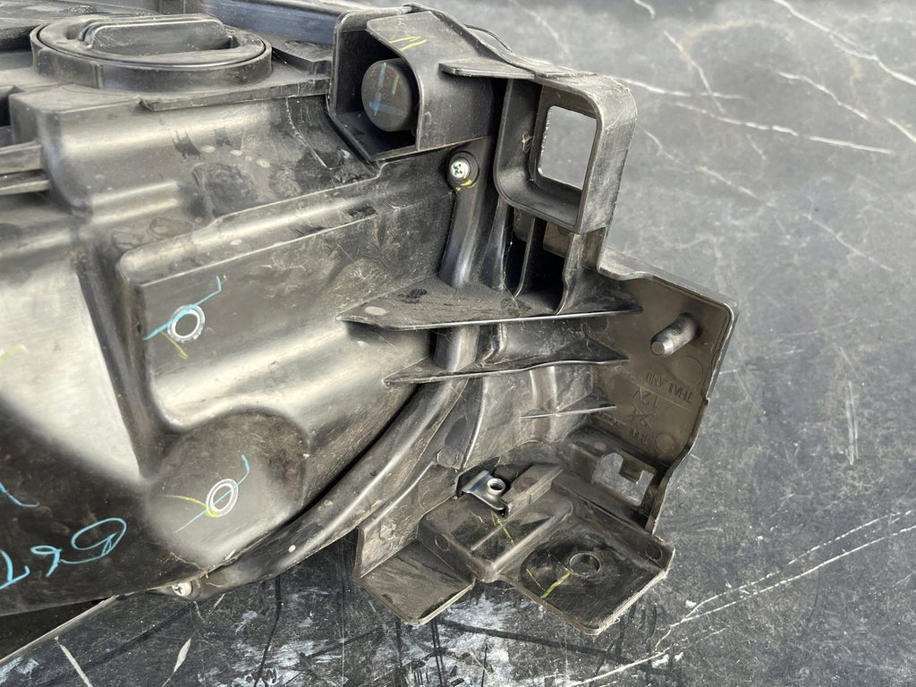 Frontscheinwerfer Mazda 2 D09K-51030 LED Rechts Scheinwerfer Headlight