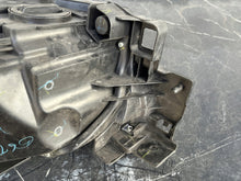 Load image into Gallery viewer, Frontscheinwerfer Mazda 2 D09K-51030 LED Rechts Scheinwerfer Headlight