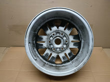 Load image into Gallery viewer, 1x Alufelge 16 Zoll 6.5" 5x139.7 56ET Glanz Silber 52910-4H510 Hyundai Rim Wheel FEL6434576433lt