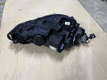 Laden Sie das Bild in den Galerie-Viewer, Frontscheinwerfer VW Golf VIII I 5H1941005B LED Links Scheinwerfer Headlight SCH3169776460uj