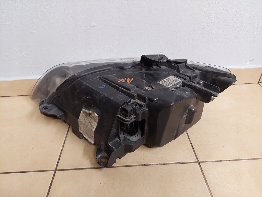 Frontscheinwerfer Audi Q7 Xenon Ein Stück (Rechts oder Links) Headlight