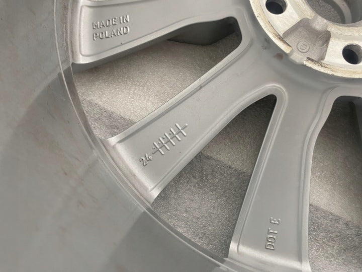 1x Alufelge 19 Zoll 8.0" 5x112 45ET Glanz Silber 5LA601025AP Skoda Enyaq FEL5406088160zp