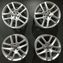 Laden Sie das Bild in den Galerie-Viewer, 4x Alufelge 18 Zoll 7.5" 5x108 55ET Glanz 31445568 Volvo V60 I S80 Rim Wheel FEL9835305627zw