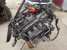 Laden Sie das Bild in den Galerie-Viewer, Motor Peugeot 5008 HN02 1.2 THP Benzin Engine Komplett