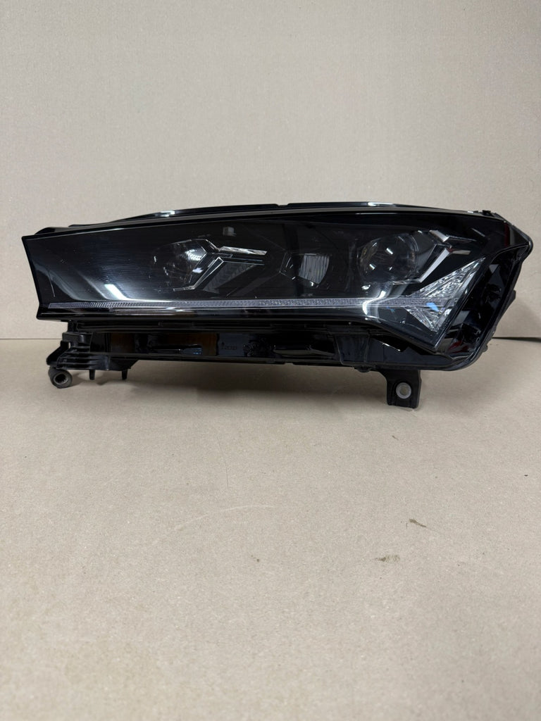 Frontscheinwerfer Skoda Enyaq 5LB941015A LED Links Scheinwerfer Headlight SCH5434982124nk