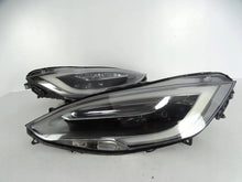Laden Sie das Bild in den Galerie-Viewer, Frontscheinwerfer Tesla S 1058169-00-B Links Scheinwerfer Headlight
