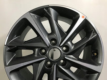 Laden Sie das Bild in den Galerie-Viewer, 1x Alufelge 17 Zoll 7.0&quot; 5x112 53ET 52910-G4700 Hyundai Rim Wheel