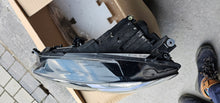 Laden Sie das Bild in den Galerie-Viewer, Frontscheinwerfer VW Golf VII 5G1941081F Links Scheinwerfer Headlight SCH2593581846gk