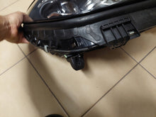 Laden Sie das Bild in den Galerie-Viewer, Frontscheinwerfer Mercedes-Benz W206 A2069067203 LED Rechts Headlight SCH5788041270yh