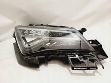 Laden Sie das Bild in den Galerie-Viewer, Frontscheinwerfer Seat Ateca 576941008D LED Rechts Scheinwerfer Headlight