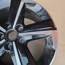 Load image into Gallery viewer, 1x Alufelge 17 Zoll 7.0" 5x108 44ET Glanz Schwarz 9843281480 Opel Astra L FEL4191140391qx