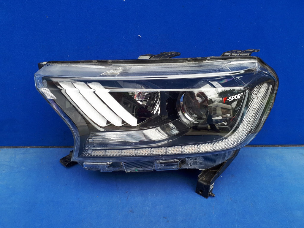 Frontscheinwerfer Ford Ranger EB3B-13W030-PM Links Scheinwerfer Headlight