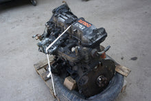 Load image into Gallery viewer, Motor Toyota Land Cruiser 2L-T 2.4 1989 Diesel Engine Unkomplett