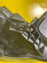 Load image into Gallery viewer, Frontscheinwerfer Opel Zafira C 13399863 Rechts Scheinwerfer Headlight