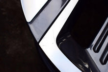 Load image into Gallery viewer, 1x Alufelge 17 Zoll 7.0&quot; 5x114.3 50ET Glanz Grau 52910-DD100 Hyundai Kona Mg