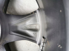 Load image into Gallery viewer, 1x Alufelge 17 Zoll 7.0&quot; 5x114.3 39ET Glanz Graphit PZ49M-X0670- Mg Rav 4