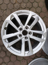 Laden Sie das Bild in den Galerie-Viewer, 4x Alufelge 17 Zoll 6.5" 5x112 43ET Glanz Silber 8Y0601025L Audi A3 I Rim Wheel FEL1782571461kf