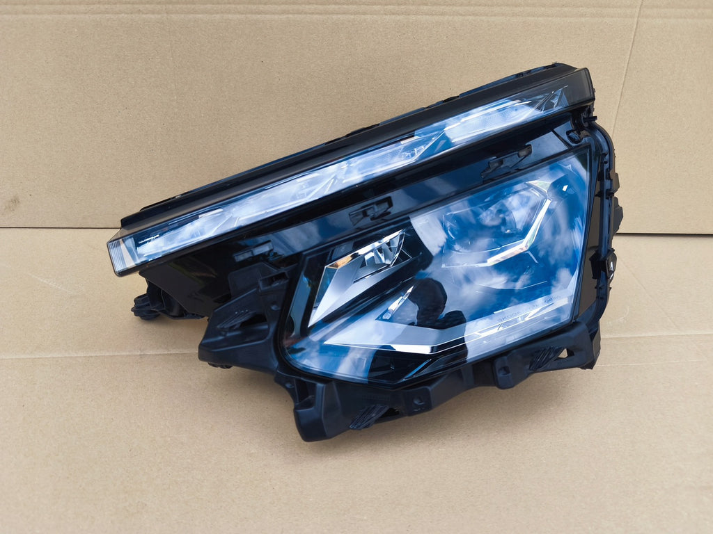 Frontscheinwerfer Skoda Kamiq 655941015C Full LED Ein Stück (Rechts oder Links) SCH6472331039ma
