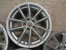 Laden Sie das Bild in den Galerie-Viewer, 4x Alufelge 17 Zoll 7.5" 5x112 27ET Silber 6868217 BMW 5 Touring G31 G30 FEL4282015412ej