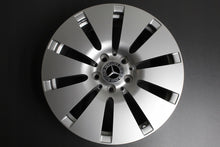 Load image into Gallery viewer, 4x Alufelge 17 Zoll 8.0" 5x112 54ET Glanz Silber A2054013800 Mercedes-Benz W205 FEL2605949180ra