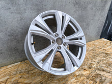 Load image into Gallery viewer, 1x Alufelge 18 Zoll 8.0" 5x108 32243390 Volvo S60 V60 S90 V90 Rim Wheel FEL4515523628id