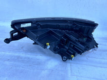 Laden Sie das Bild in den Galerie-Viewer, Frontscheinwerfer Skoda Kamiq 658941016 Rechts Scheinwerfer Headlight SCH5514369552ec