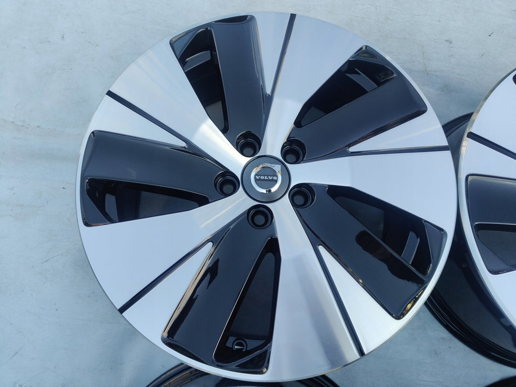 4x Alufelge 18 Zoll 7.5" 5x108 50ET Glanz Silber 31680403 Volvo Xc60 Ii FEL3220080850nh
