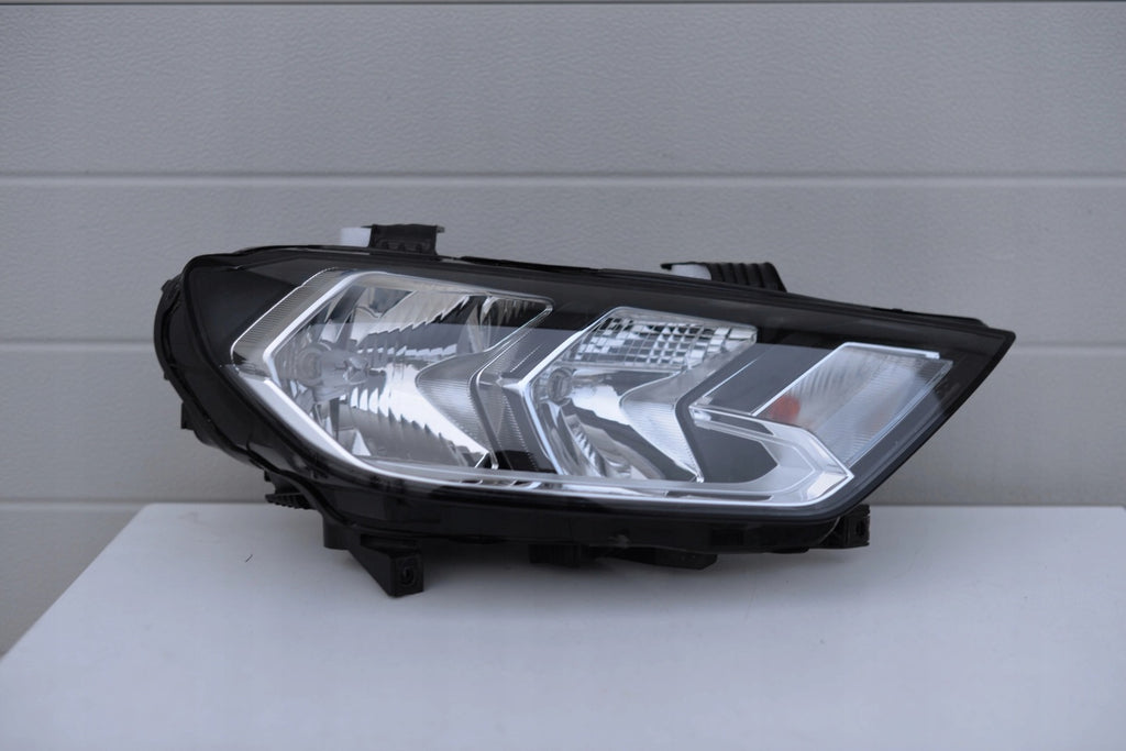 Frontscheinwerfer Audi A1 82A941004 LED Rechts Scheinwerfer Headlight