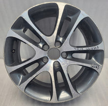 Laden Sie das Bild in den Galerie-Viewer, 1x Alufelge 18 Zoll 7.5&quot; 5x108 52ET Glanz Graphit 30672919 Mg C30 S40 V50