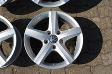 Load image into Gallery viewer, 4x Alufelge 17 Zoll 7.5" 5x130 50ET Glanz Silber 7P0071497 VW Touareg Rim Wheel FEL6822545454ic