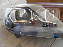 Laden Sie das Bild in den Galerie-Viewer, Frontscheinwerfer Ford Kuga 90156445 Xenon Rechts Scheinwerfer Headlight SCH6576975673ig