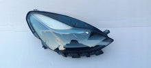 Laden Sie das Bild in den Galerie-Viewer, Frontscheinwerfer Tesla Model Y 1514953-00-C LED Rechts Scheinwerfer Headlight