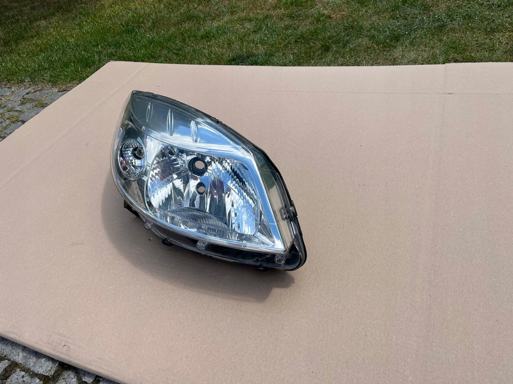 Frontscheinwerfer Dacia Sandero Rechts Scheinwerfer Headlight