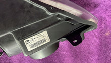 Laden Sie das Bild in den Galerie-Viewer, Frontscheinwerfer Ford C Max Astra K AM51-13D155AF Links Scheinwerfer Headlight SCH1972992848kf