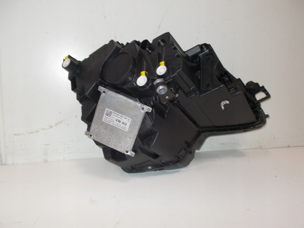 Frontscheinwerfer Skoda Karoq 57B941015B LED Ein Stück (Rechts oder Links) SCH5261945451ke