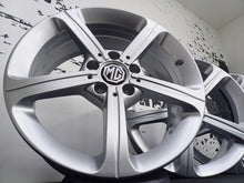 Laden Sie das Bild in den Galerie-Viewer, 4x Alufelge 17 Zoll 6.5" 5x112 44ET Silber Mercedes-Benz Mg Tivoli Actyon I FEL4655332233ym