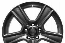 Load image into Gallery viewer, 1x Alufelge 17 Zoll 7.5&quot; 5x112 47ET Glanz Silber A2044012702 Mercedes-Benz