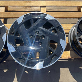 1x Alufelge 19 Zoll 5x114.3 52910-HF700 Hyundai Kona Rim Wheel FEL7795333910hx