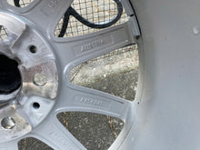Load image into Gallery viewer, 4x Alufelge 17 Zoll 7.5" 5x110 52ET 6856061 BMW X1 F48 Rim Wheel FEL6004799121du