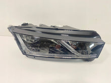 Laden Sie das Bild in den Galerie-Viewer, Frontscheinwerfer Skoda Octavia IV 5E4941016A LED Rechts Scheinwerfer Headlight SCH8876415379ji