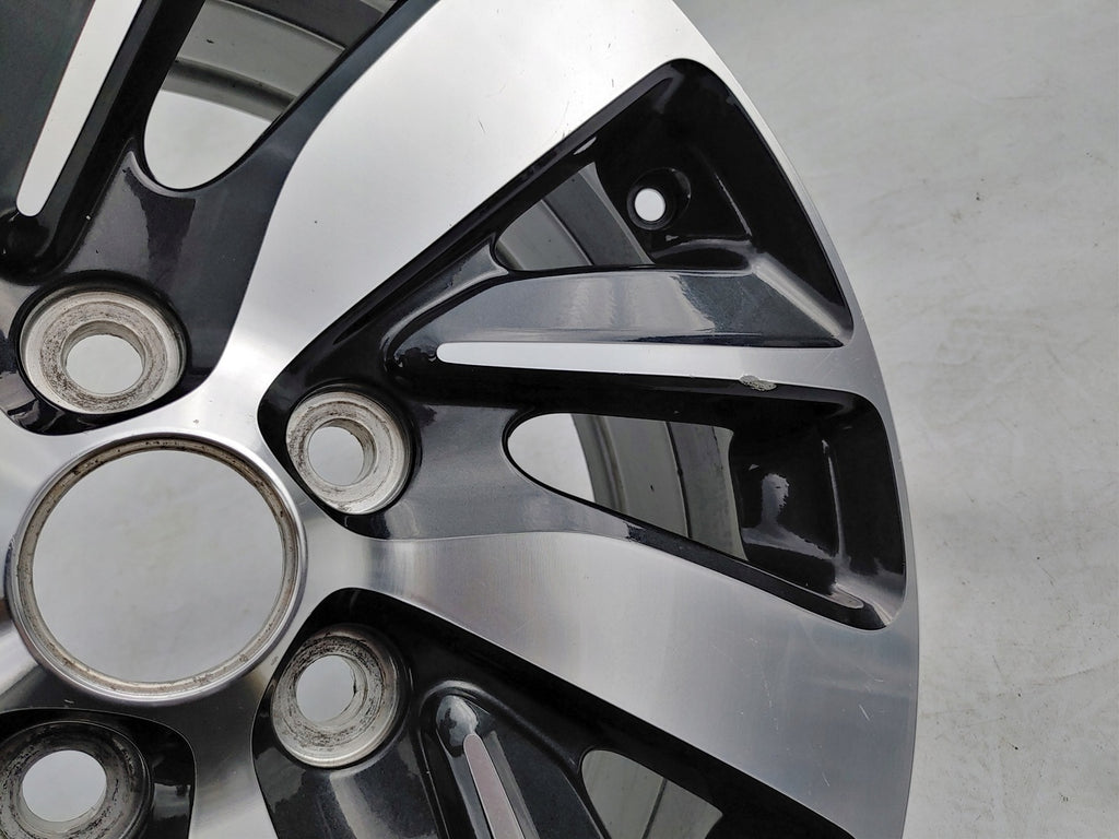 1x Alufelge 17 Zoll 6.5" 5x114.3 46ET Mitsubishi Asx Rim Wheel