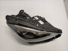 Laden Sie das Bild in den Galerie-Viewer, Frontscheinwerfer Mercedes-Benz W206 A2059066104 A2069066204 Full LED Ein Satz SCH2158084562rb