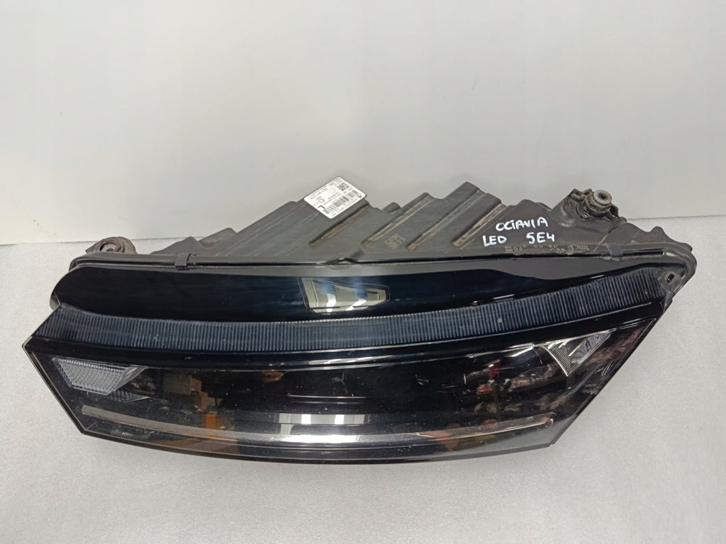 Frontscheinwerfer Skoda Octavia I 5E4941015 Links Scheinwerfer Headlight SCH4795941810uq